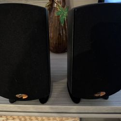 Klipsch Surround Sound Set Of Desktop Speakers 