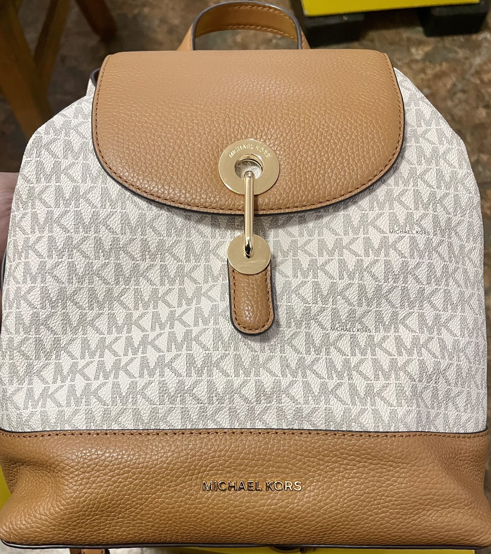 Michael Kors Signature Raven Backpack