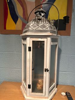 Wooden lantern