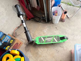 Kids electric scooter