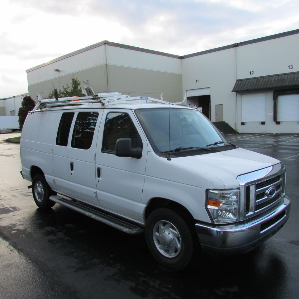 2013 Ford E-250