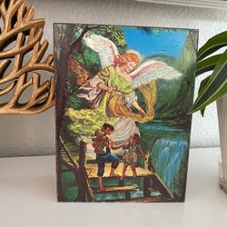 Unique Cedar Jewelry Box