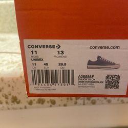 Men’s Size 11 converse  Gray