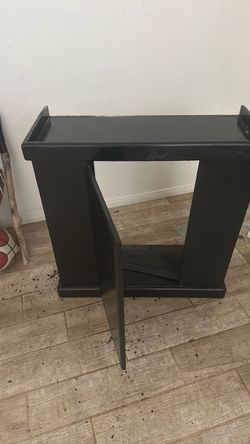 10 gallon aquarium set up ( please do not ask IS THIS AVAILABLE)