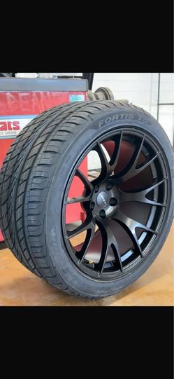 Wide body wheels and tires 20x11 5x115