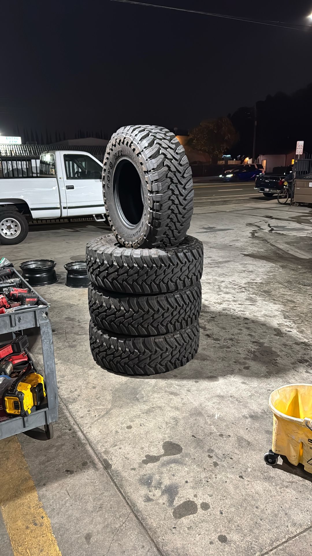 38x13.50R18 Toyo M/T 8 Ply DOT 2025