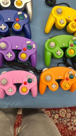 GameCube controllers