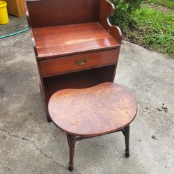 Child Sized Secretary/desk With Backless Stool
