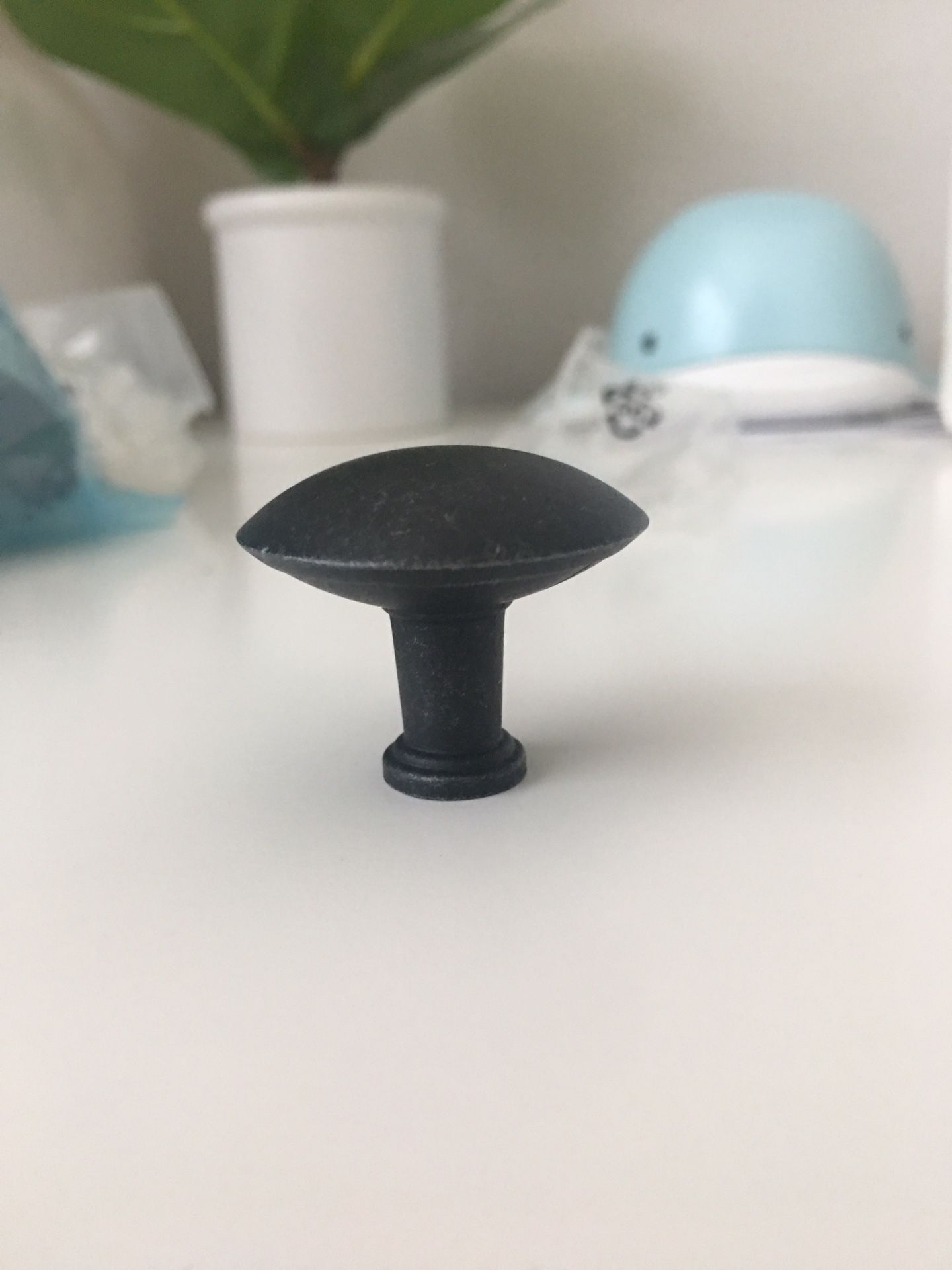 Black cabinet hardware (12 pcs)