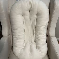 Snuggle Me Organic Baby Lounger