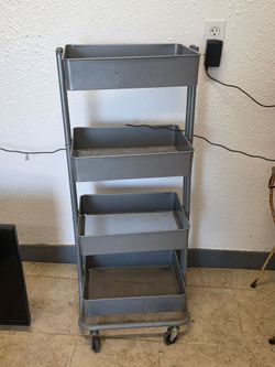 Rolling cart