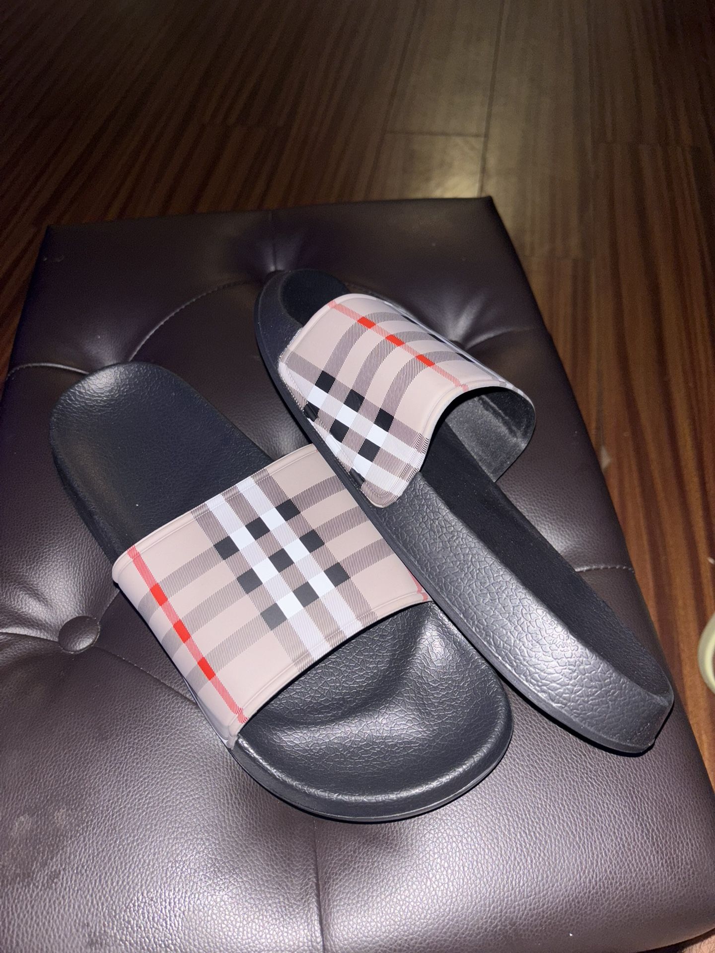Burberry Style Sandals Size 9 1/2