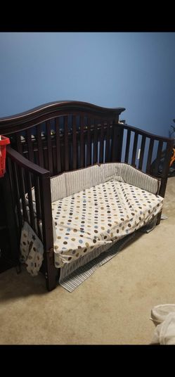 Convertible Toddler bed