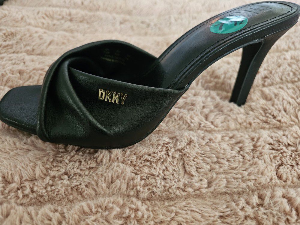 DKNY Black Heels 
