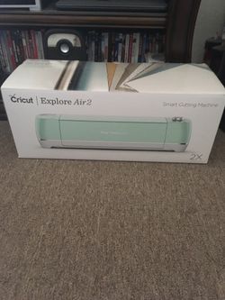 Cricut  Explore Air 2