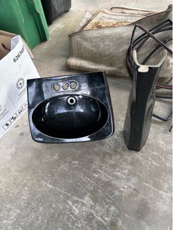 Black vanity sink / pedestal