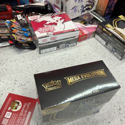 Lucario Mega Evolution Etb