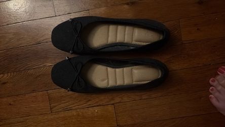 Women’s ballet flats