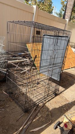 Large Black Wire Dog Crate