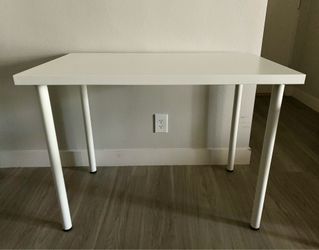 IKEA LINNMON Desk + ADILS Legs – Like New - White