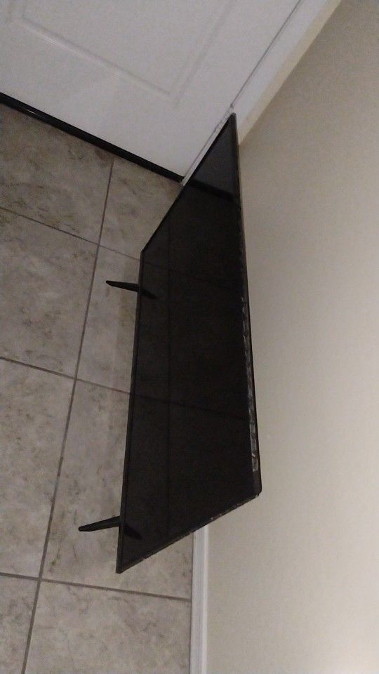 TCL Roku Tv