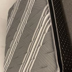 Queen Mattress 