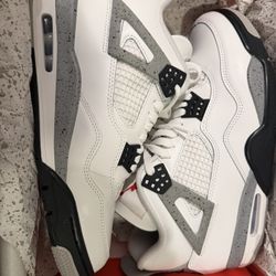 AIR JORDAN 4 RETRO