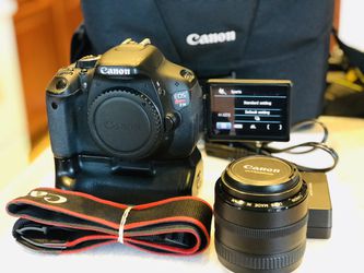 Canon T3i DSLR Camera Bundle