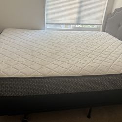 Full/Queen SEALY mattress 