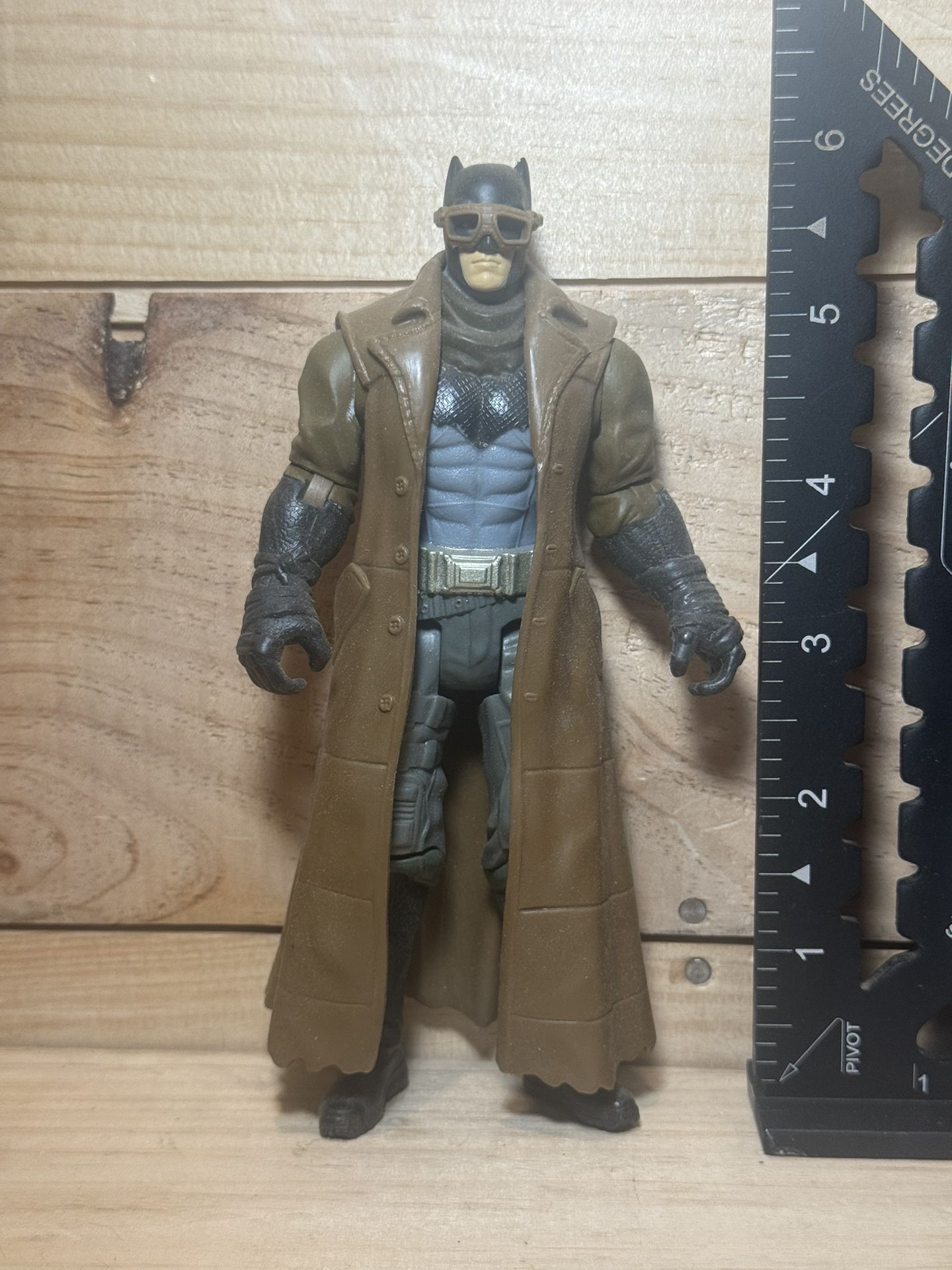 Batman vs Superman Dawn of Justice Blast Attack 2015 Mattel Action Figure 6"