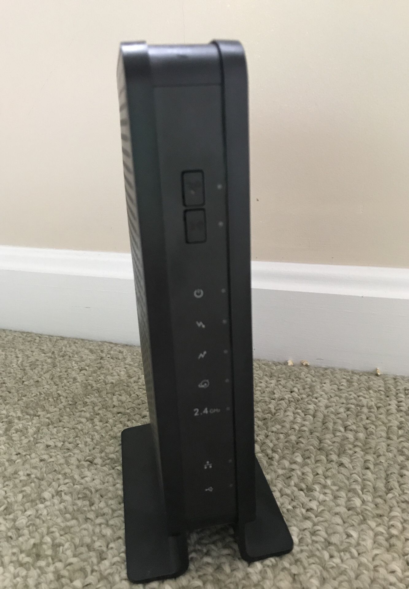 N300 WiFi Cable Modem Router. Model:C3000