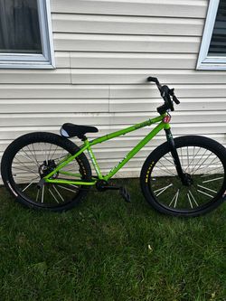 Mafia Bomma 26 in Green Hulk