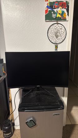 Gaming monitor curved 240hz 1080p