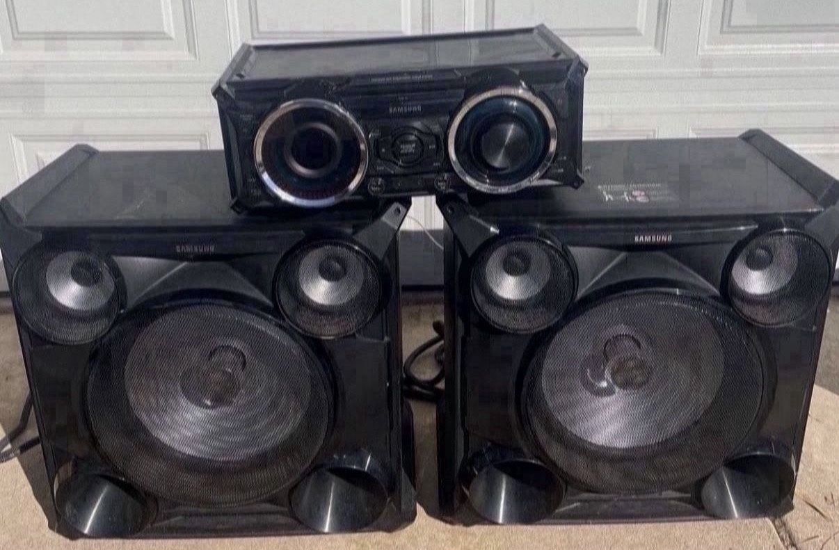 Samsung Home Stereo