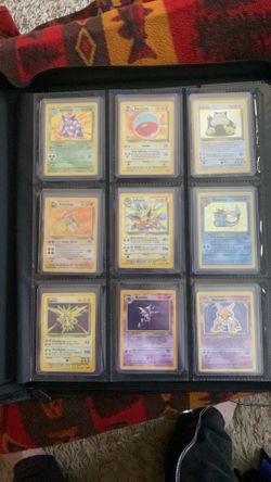 63 holographic pokemon cards
