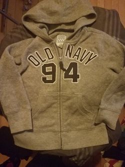 old nave fleece zip up hoody size 3t