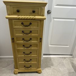 Jewelry Chest