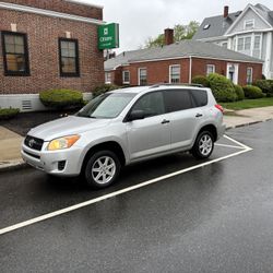 2011 Toyota Rav4 Low Miles