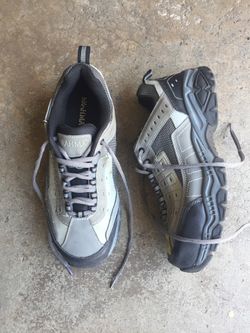 Brahama steel toe work shoes size 9 1/2