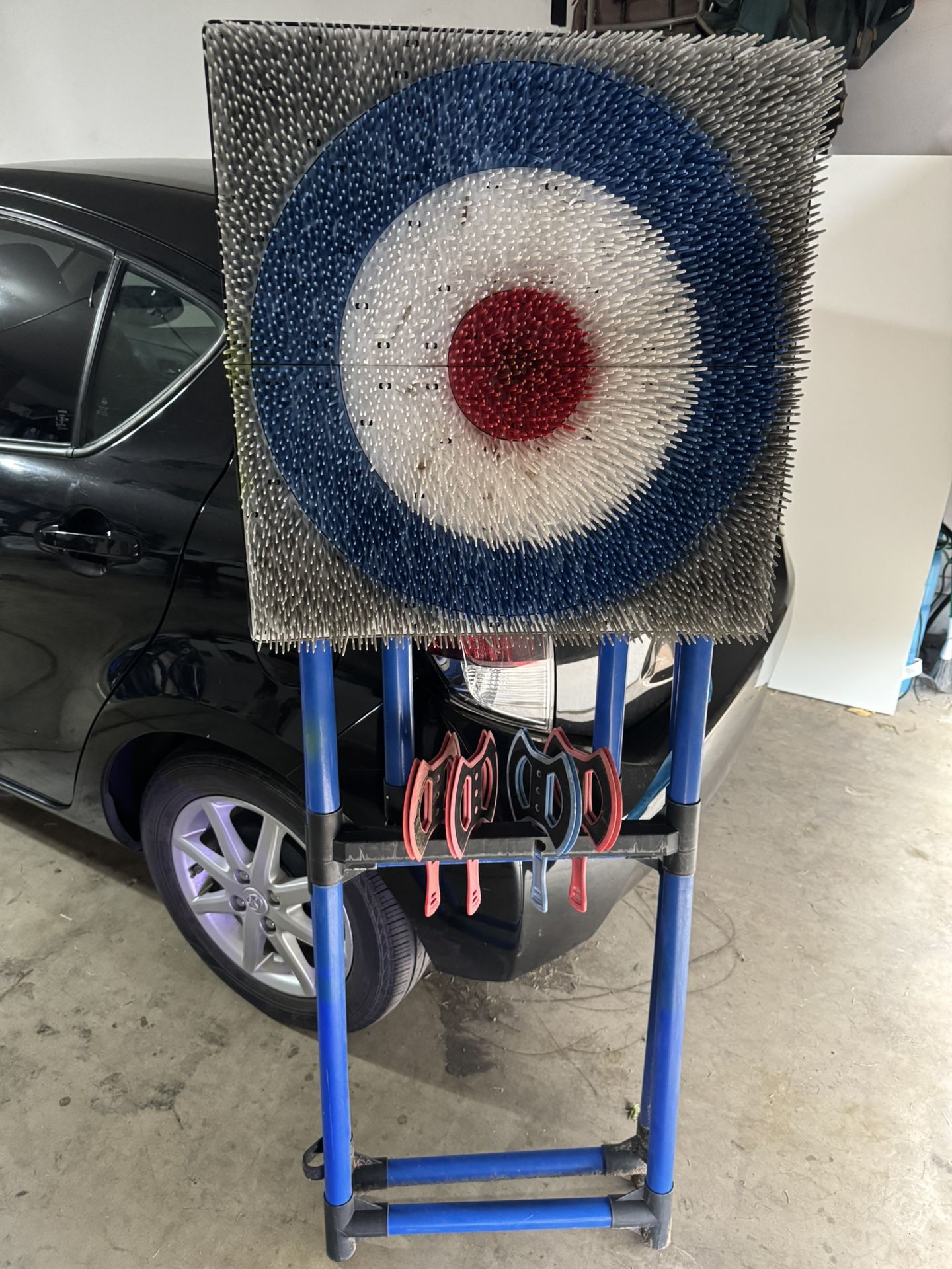 Axe Throwing Stand