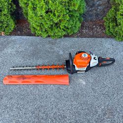 STIHL HS82R Gas Powered Hedge Trimmer