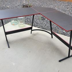 Corner Desk 