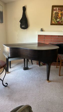 52 key Monarch Baby Grand Piano