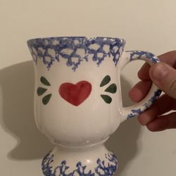 Set Of Two Decorative Glass Mugs (Home Decor)