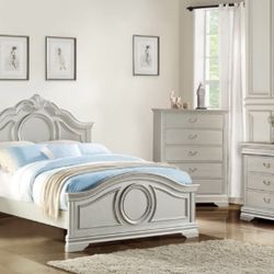 Six piece full size bedroom set