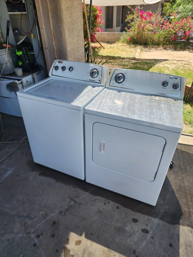 WHIRLPOOL WASHER AND ELECTRIC DRYER