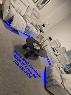 ✨️Reclining Sectionals Sofas ✨️ Furniture Sectionals, Bedrooms, Dining Avail