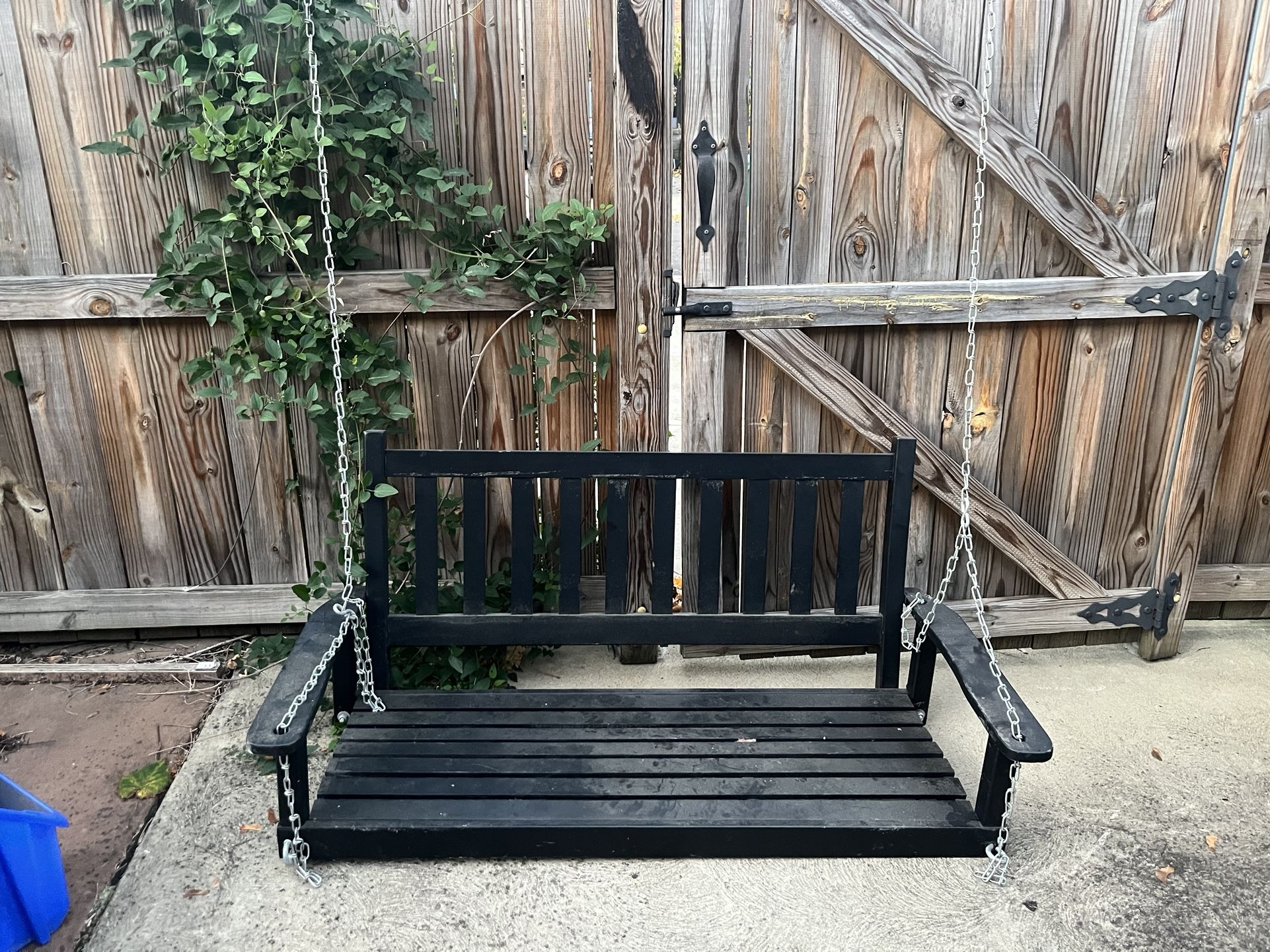 Swinging Porch Chair