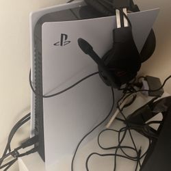 Ps5 And 32 “ Monitor