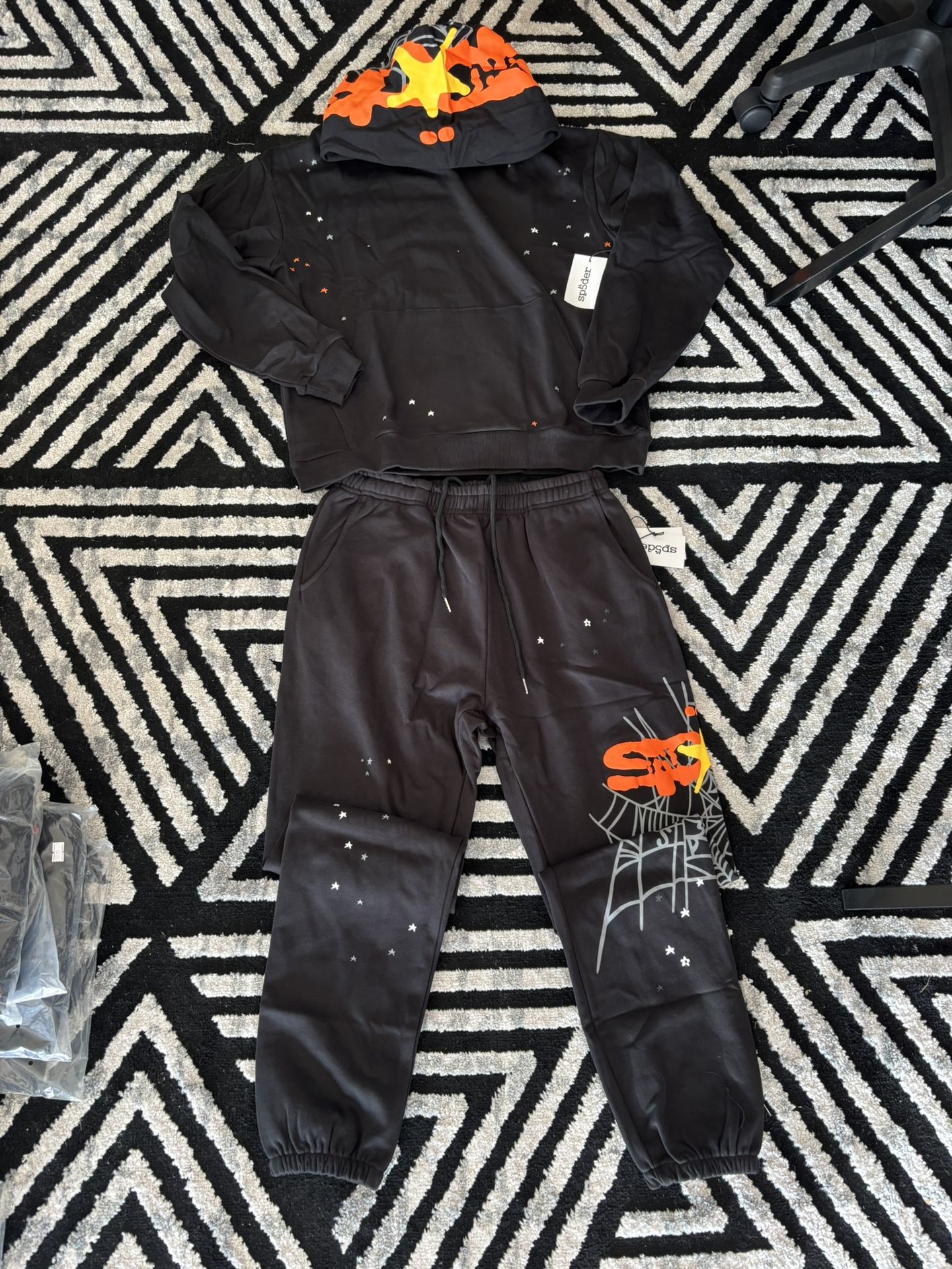Spider Sweatsuit Medium And Large